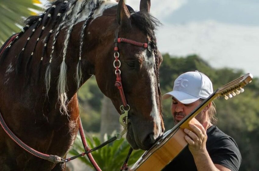  Eduardo Costa lamenta morte de seu cavalo de R$ 7 milhões